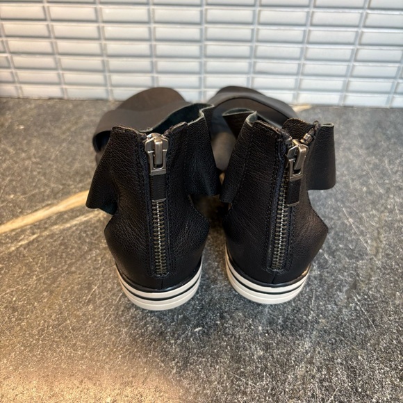 Eileen Fisher Sport Platform Sandal - Picture 6 of 9